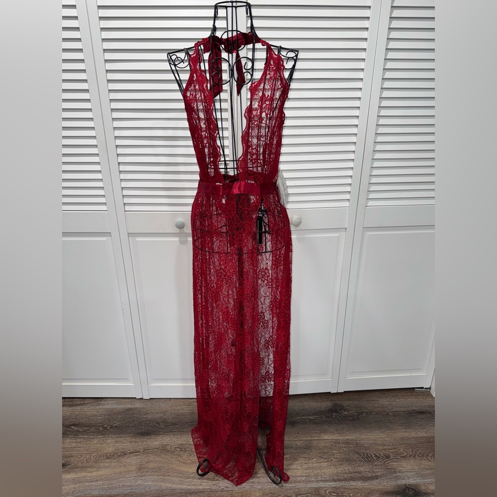NWT🌹Dreamgirl Scalloped Lace Halter Gown with Thong Set in Garnet Red Size XL